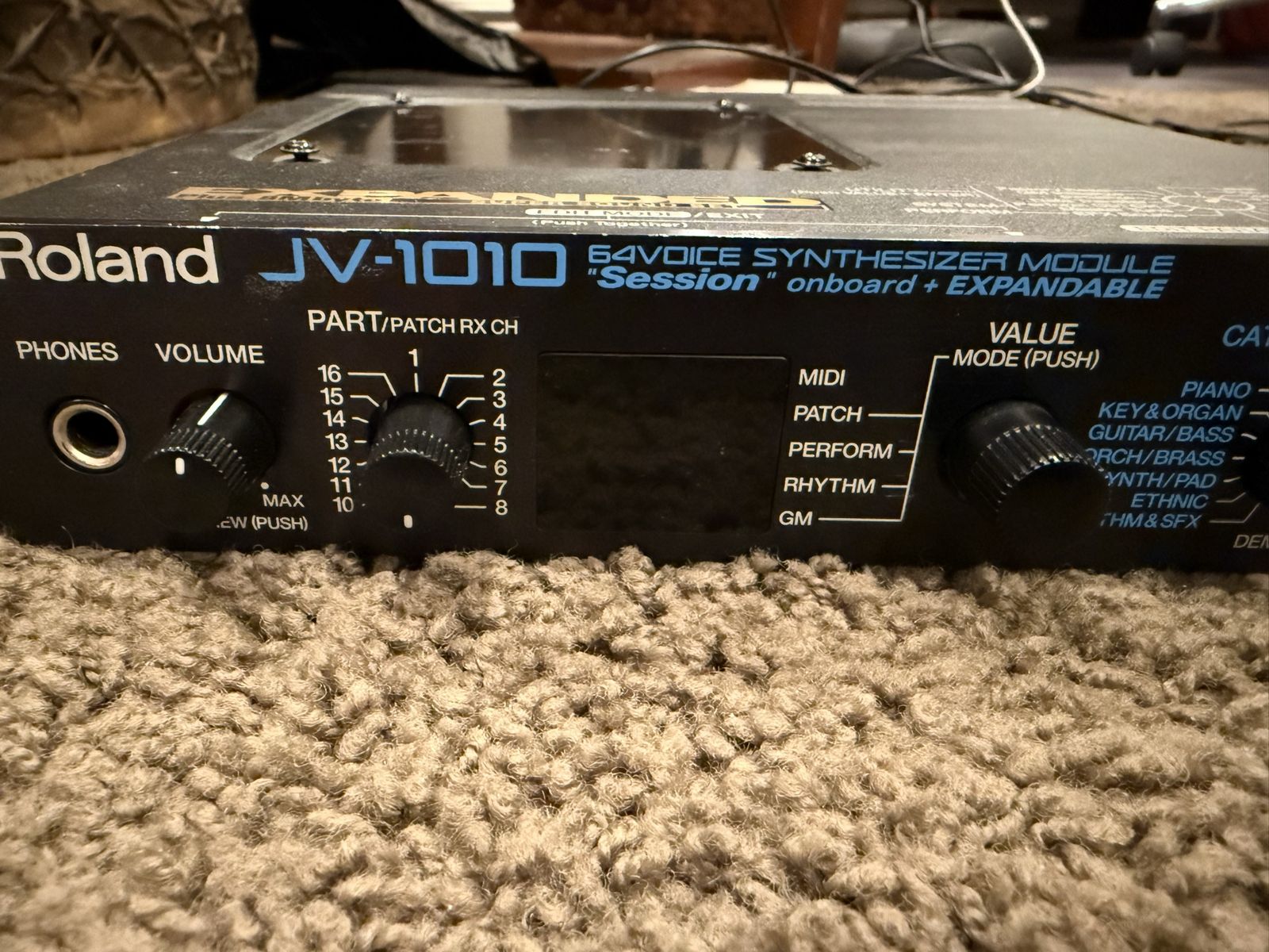 Roland JV-1010 Synthesizer Sound Module