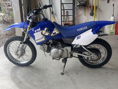 2000 TTR 90
