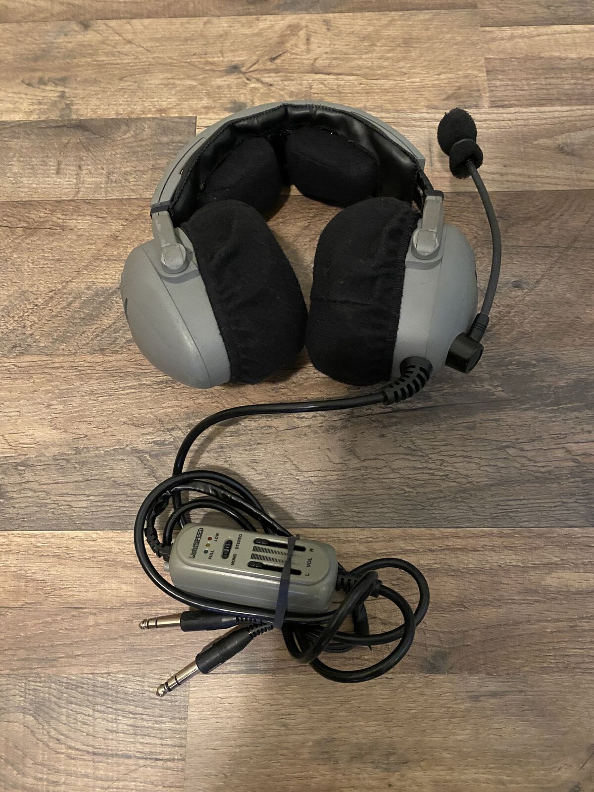 Lightspeed Aviation (noise canceling) headset