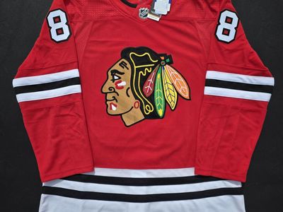 Chicago Blackhawks Patrick Kane #88 Home NHL Hockey Jersey, Adidas Primegreen Size 52