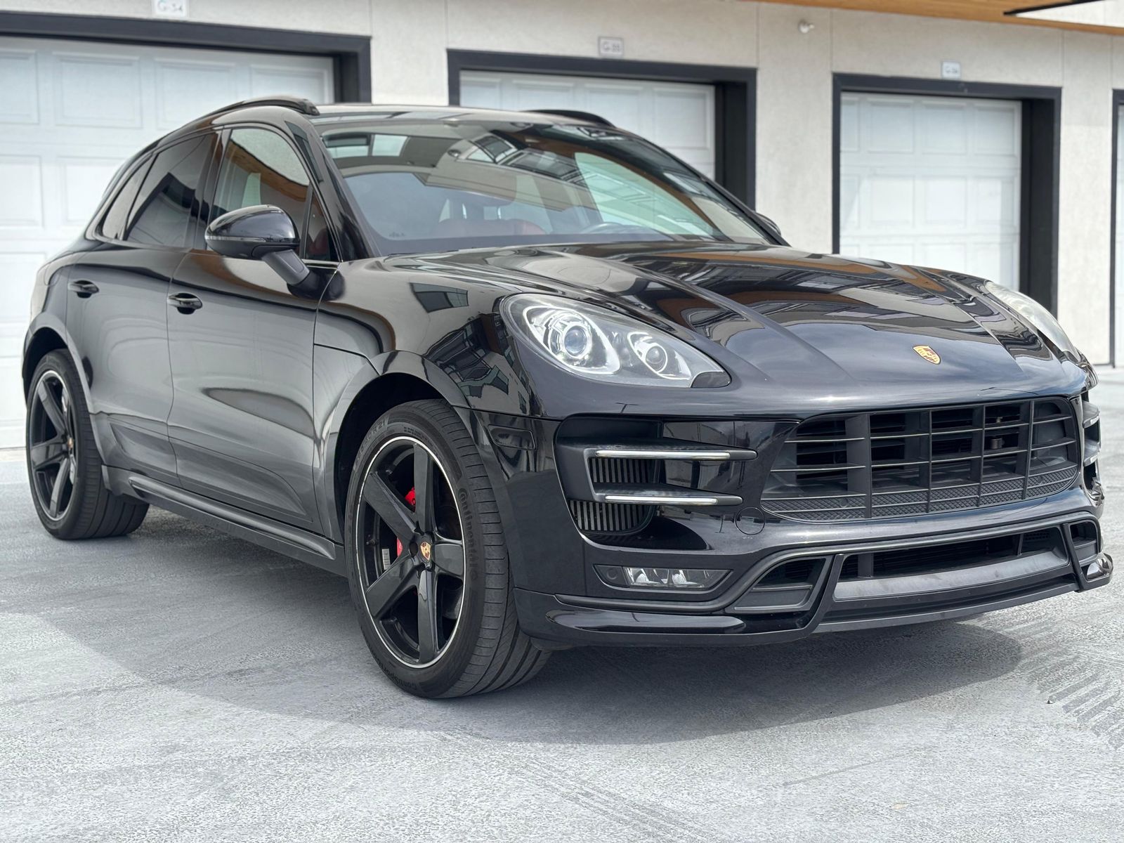 2016 Porsche Macan Turbo