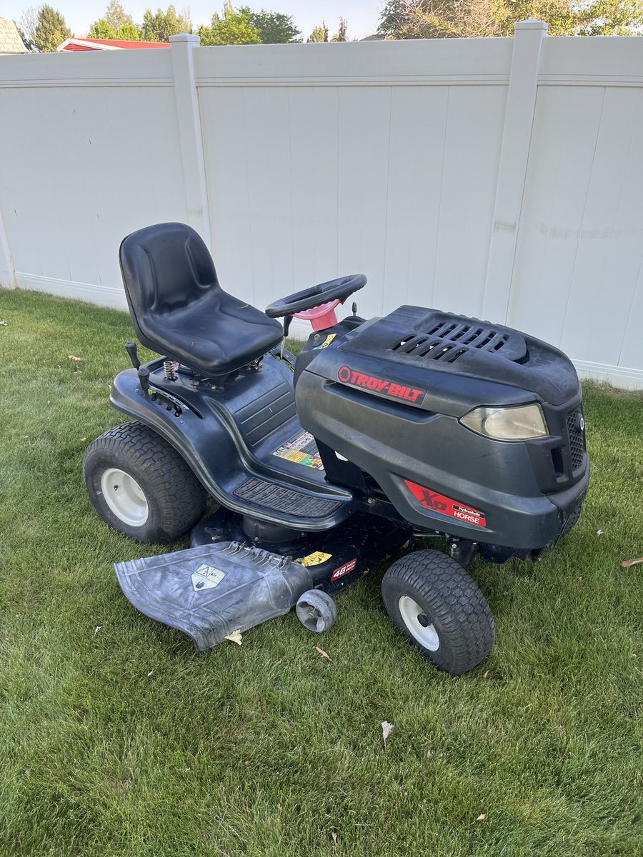 Troy-Bilt Pony 46” 20HP Kohler Courage V-Twin Riding Lawn Mower