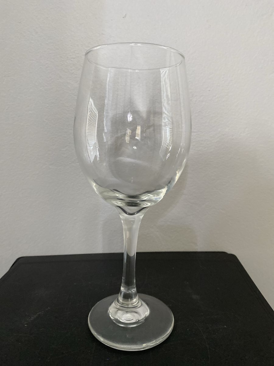 Clear Glass Wine Goblets for Events & Parties - Sturdy & Elegant
