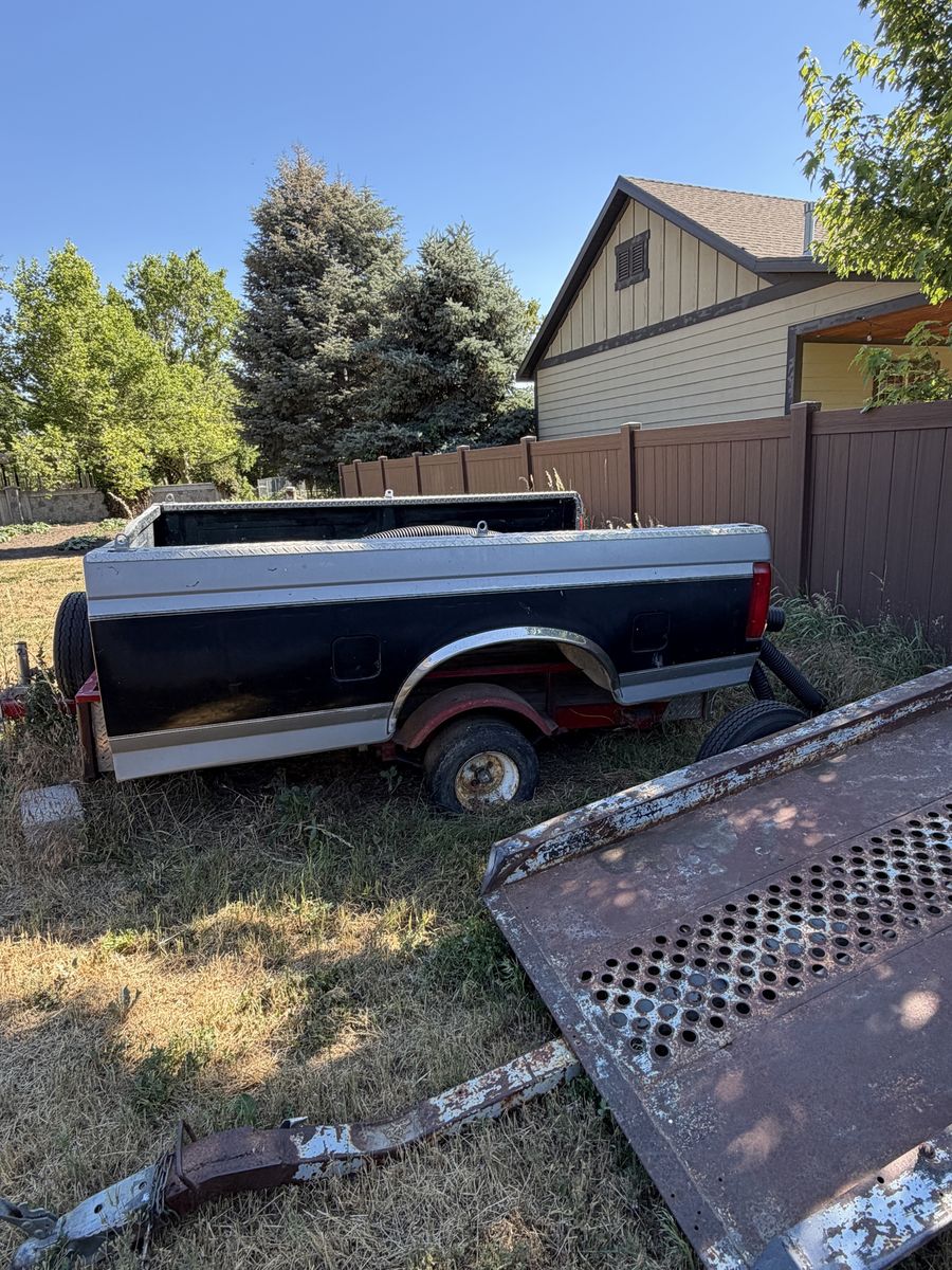 1986 F250 Pickup Truck Bed