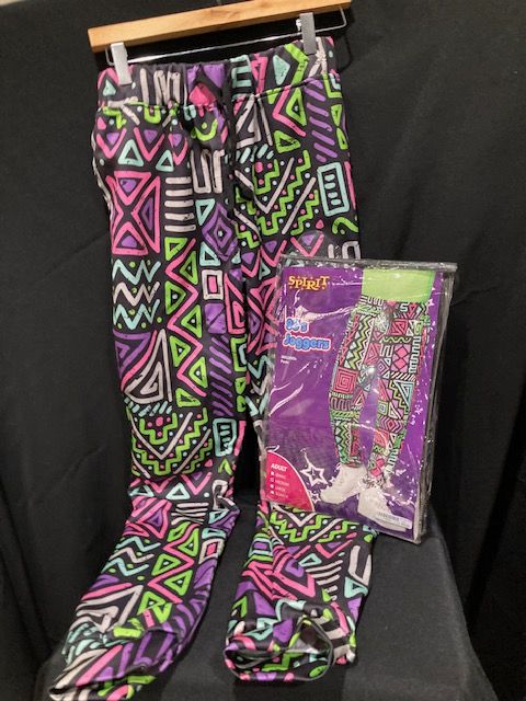 SPIRIT Halloween 80's JOGGERS Size ADULT M    $20