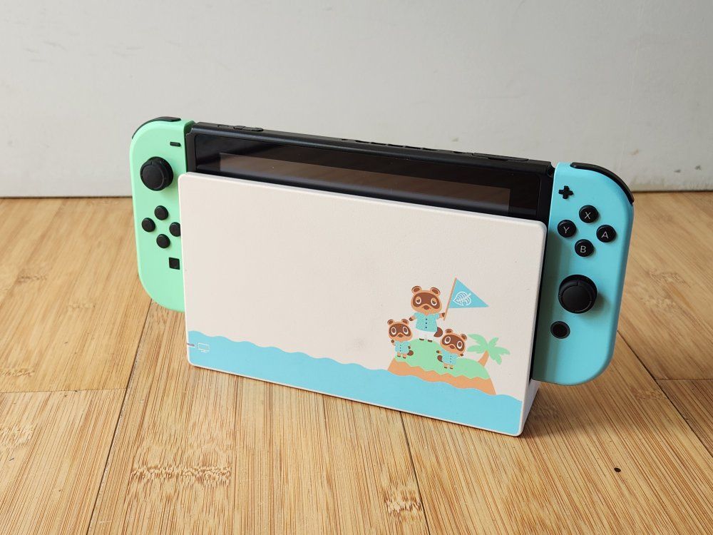Nintendo Switch Limited Edition Animal Crossing 128GB SD and 3 Games