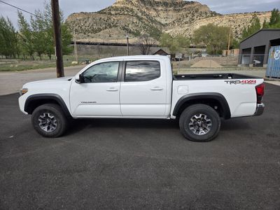 2018 TOYOTA TACOMA TRD Off-Road