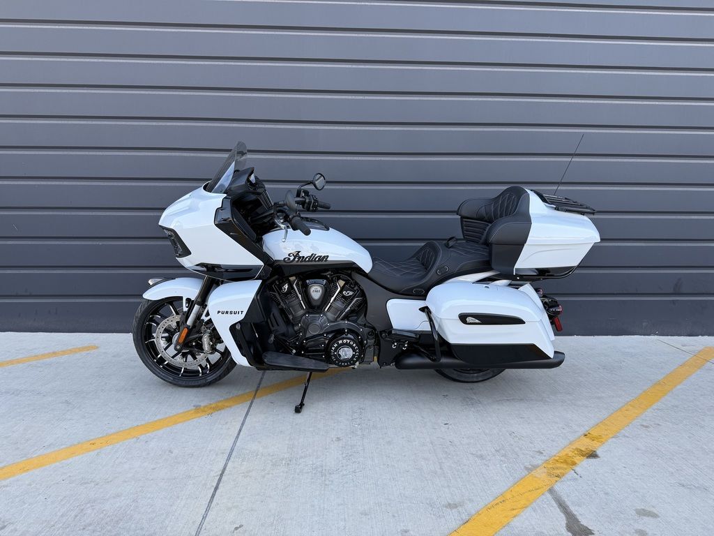 2025 Indian Motorcycle® Pursuit® Dark Horse® Ghost White Metallic with Black Vivid
