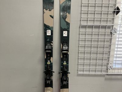 Blizzard Rustler 9 174cm Skis w/ Marker tcx 11 Demo Bindings- Lightly Used 2026