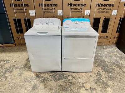HOTPOINT WASHER AND DRYER SET WITH WARRANTY