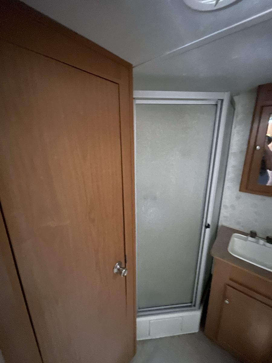 Main image 9