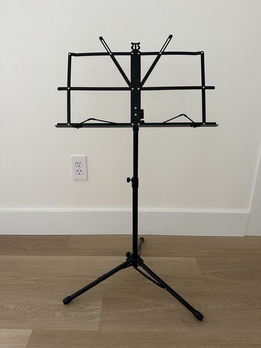 Adjustable / Portable / Foldable Music Stand