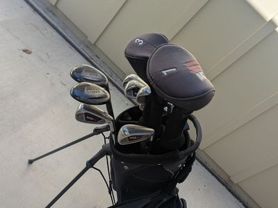 Beginner golf club set