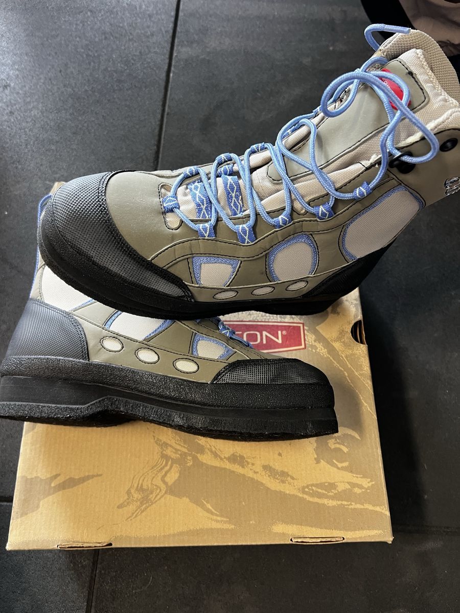 *NEW* Women’s Redington Chena River wading boots