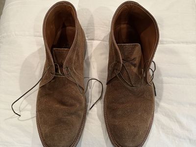 Alden Chukka Boot, Snuff Suede, size 10