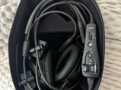 Bose A20 Aviation Headset - Dual Plug, Bluetooth, Active Noise Cancellation