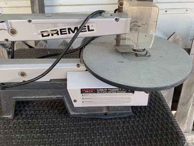 Dremel 16-inch Scroll Saw Model 1671 2-Speed
