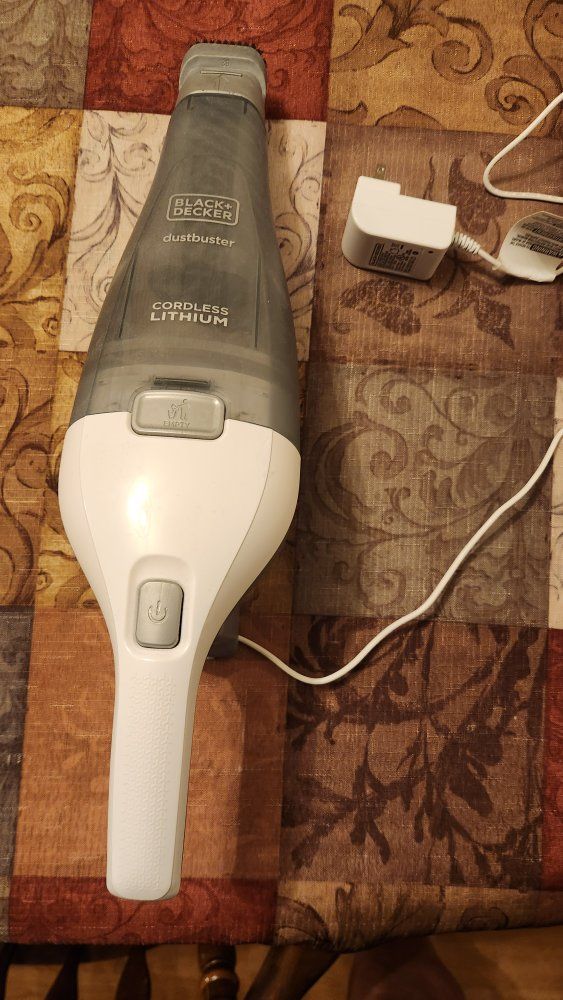 Black + Decker DustBuster Cordless Lithium Handheld Vacuum with Charger