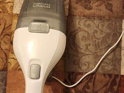 Black + Decker DustBuster Cordless Lithium Handheld Vacuum with Charger