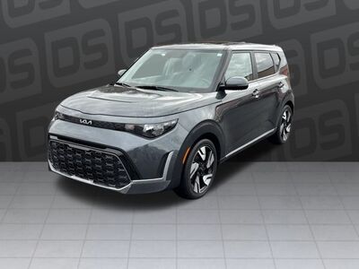 2023 KIA SOUL GT-Line