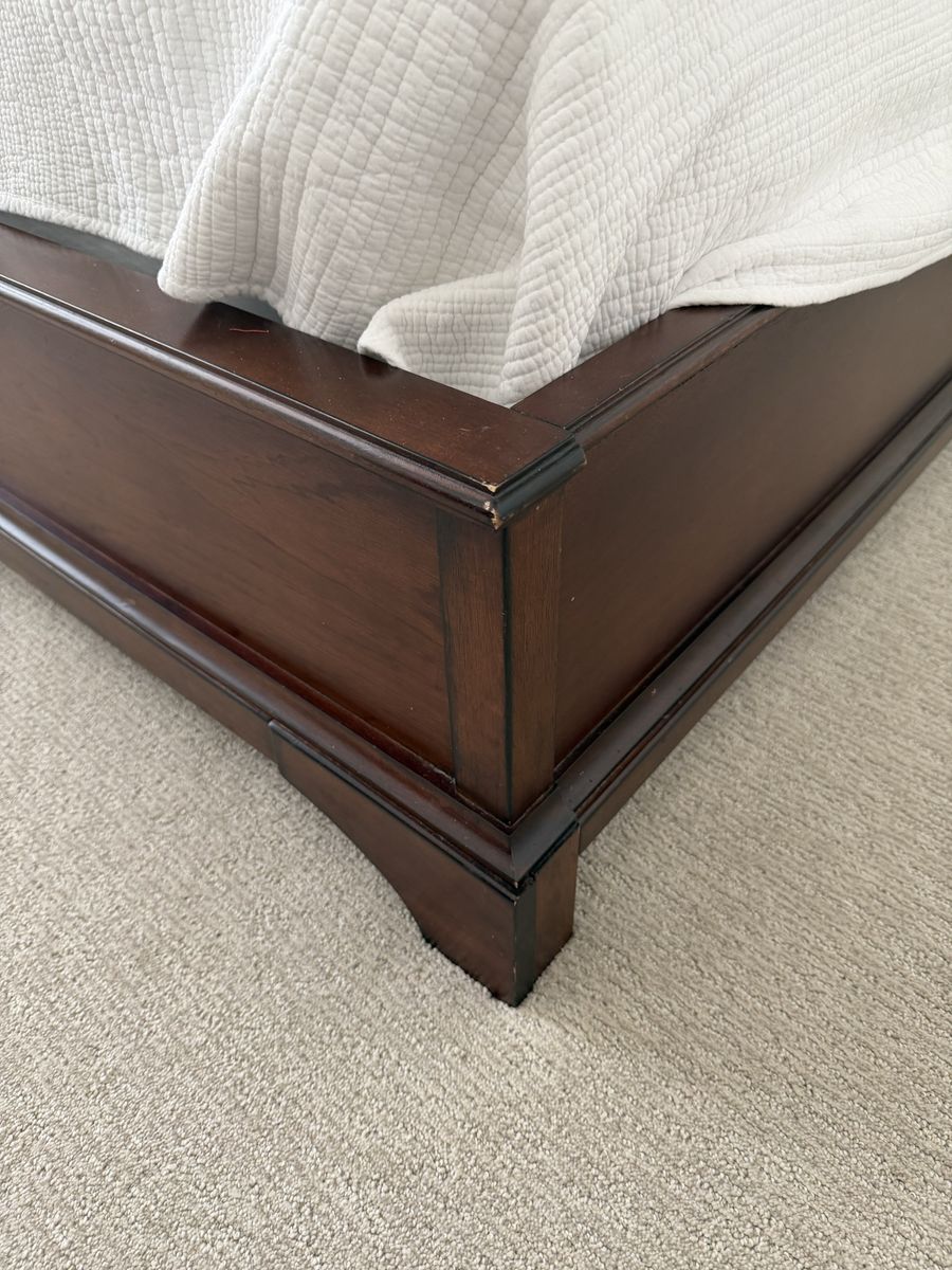 Main image 10