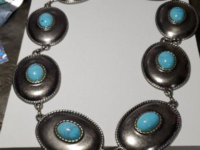 Stunning Silver-Tone and Turquoise Concho Belt - Western Inspired Fashion Accessory