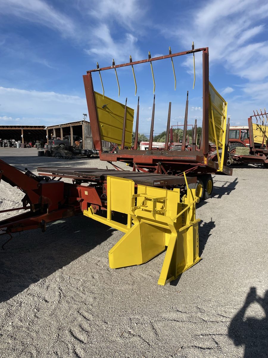 1037 bale wagon