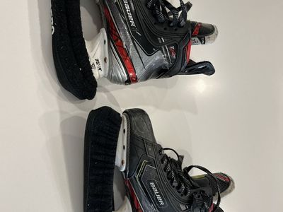 Bauer Vapor 2X Pro Hockey Skates Size 4.5 Fit 2