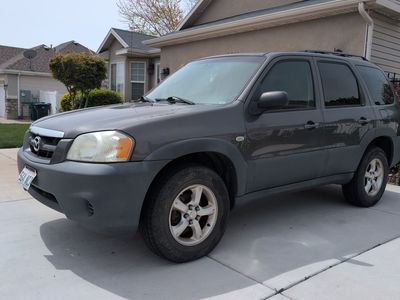 2005 MAZDA TRIBUTE i