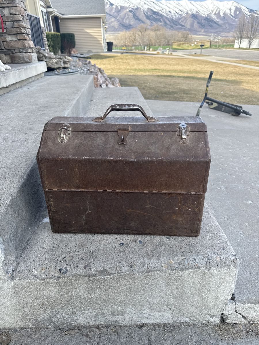 Vintage tool box