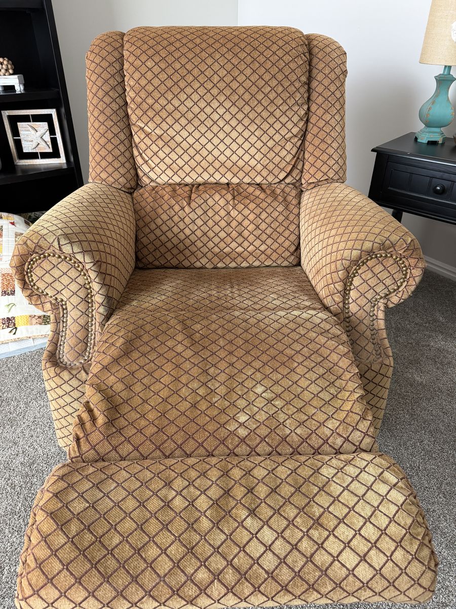 Lazy boy recliner