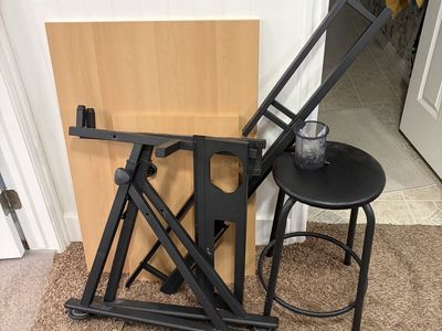 Adjustable Art/Drafting Desk with stool