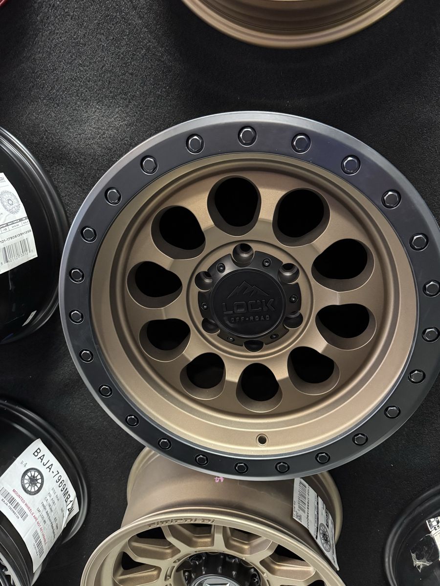 Brand new set of 4 wheels Lock Off-Road 17x9 lug pattern 6x135 offset -12mm
