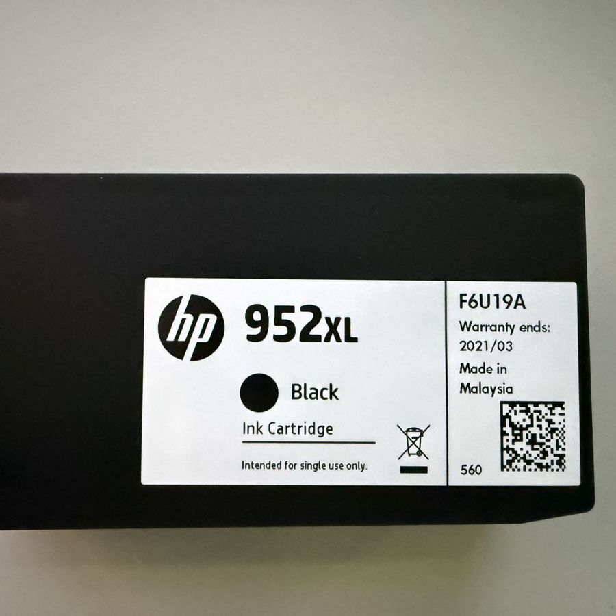 HP 952XL Black Ink Cartridge F6U19A - New, Sealed (Warranty Ended 2021/03)