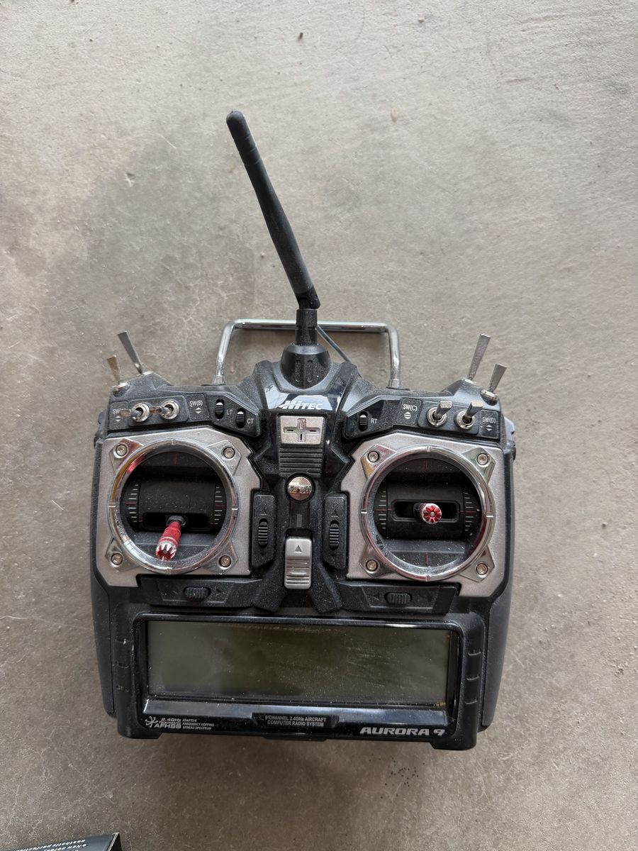 Main image 6