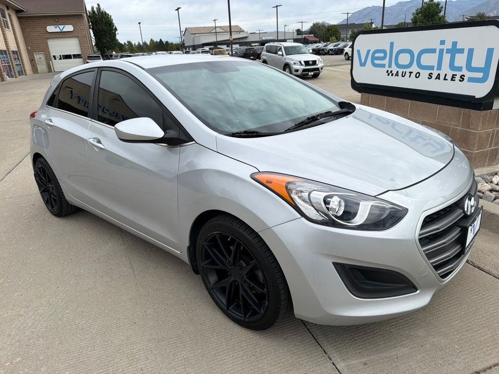 2016 Hyundai Elantra GT Base