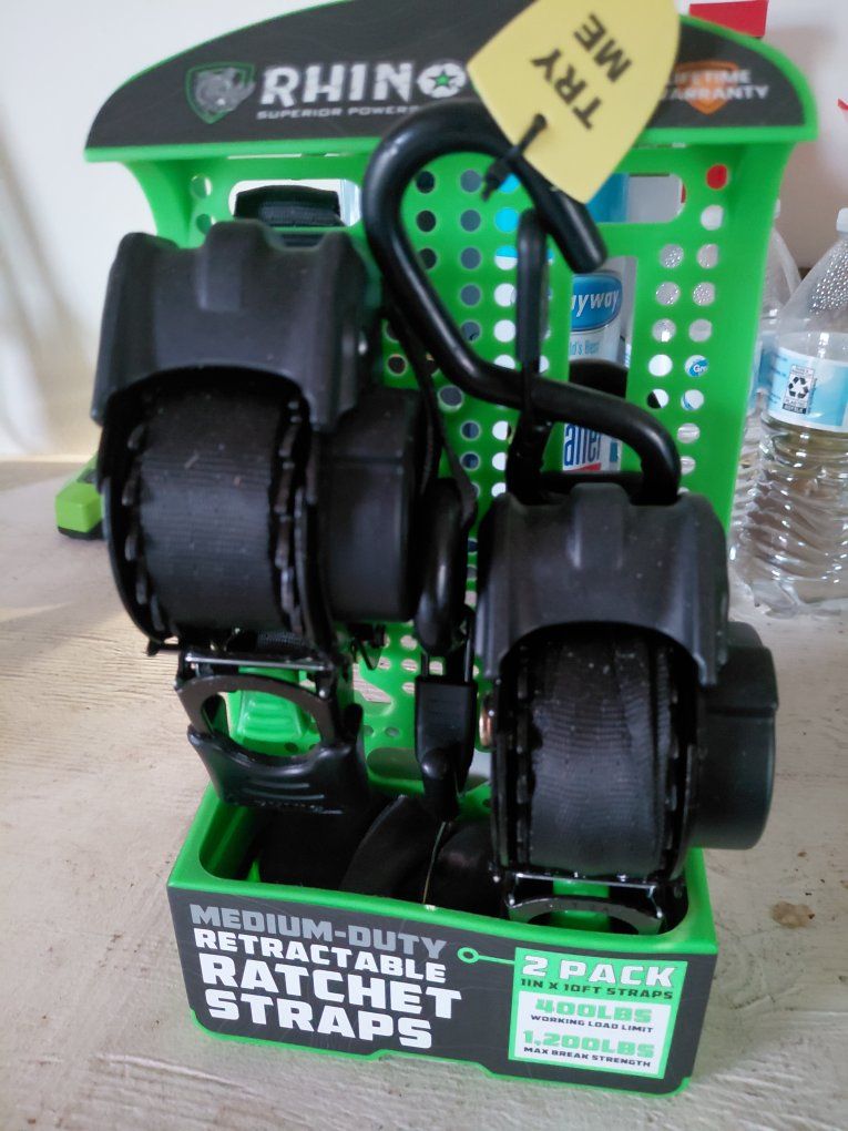 Rhino Retractable Ratchet Straps