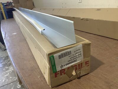 10 ft Aluminum Raingutter White New 40pcs $12 ea