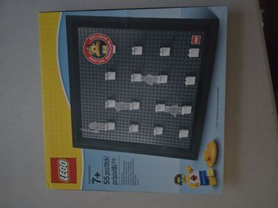 lego stand