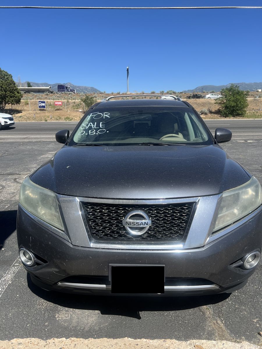2014 Nissan Pathfinder SL
