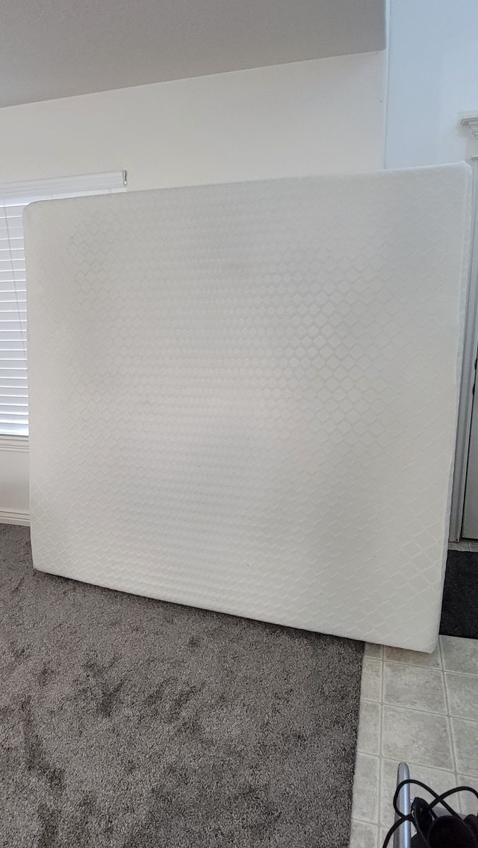 King Mattress-Free