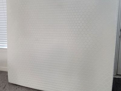 King Mattress-Free