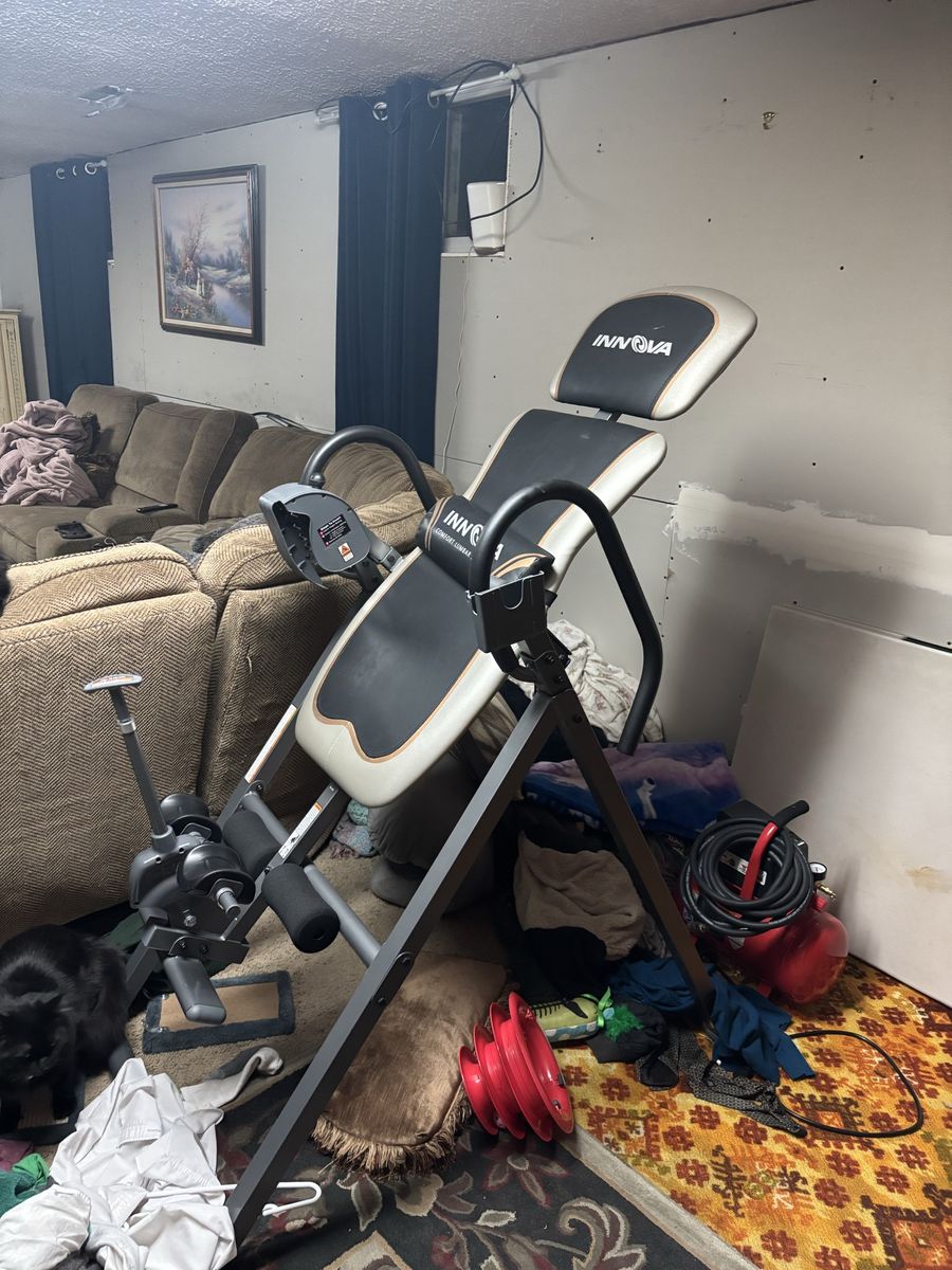Inversion table