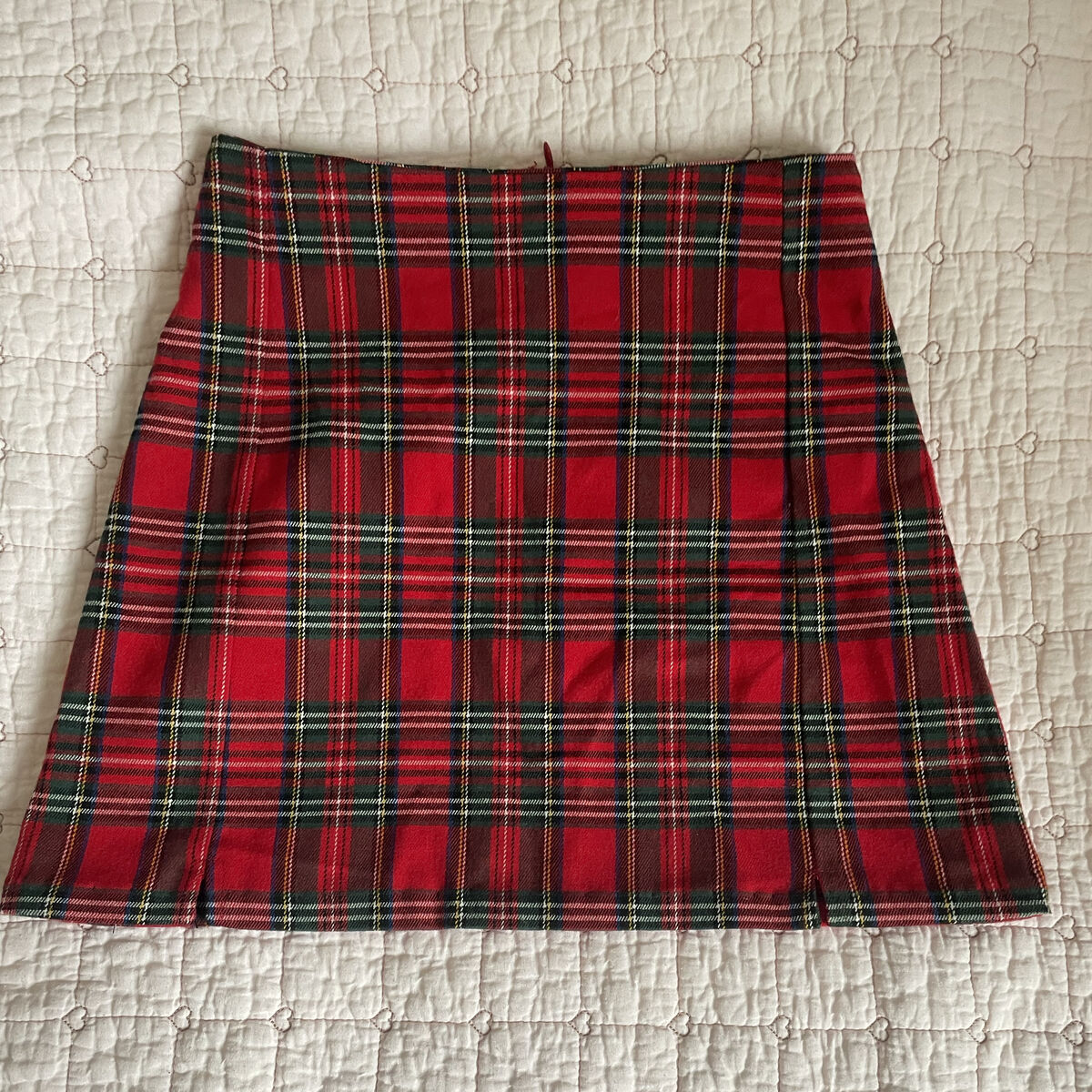 brandy melville red plaid skirt
