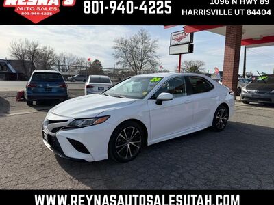 2020 TOYOTA CAMRY SE