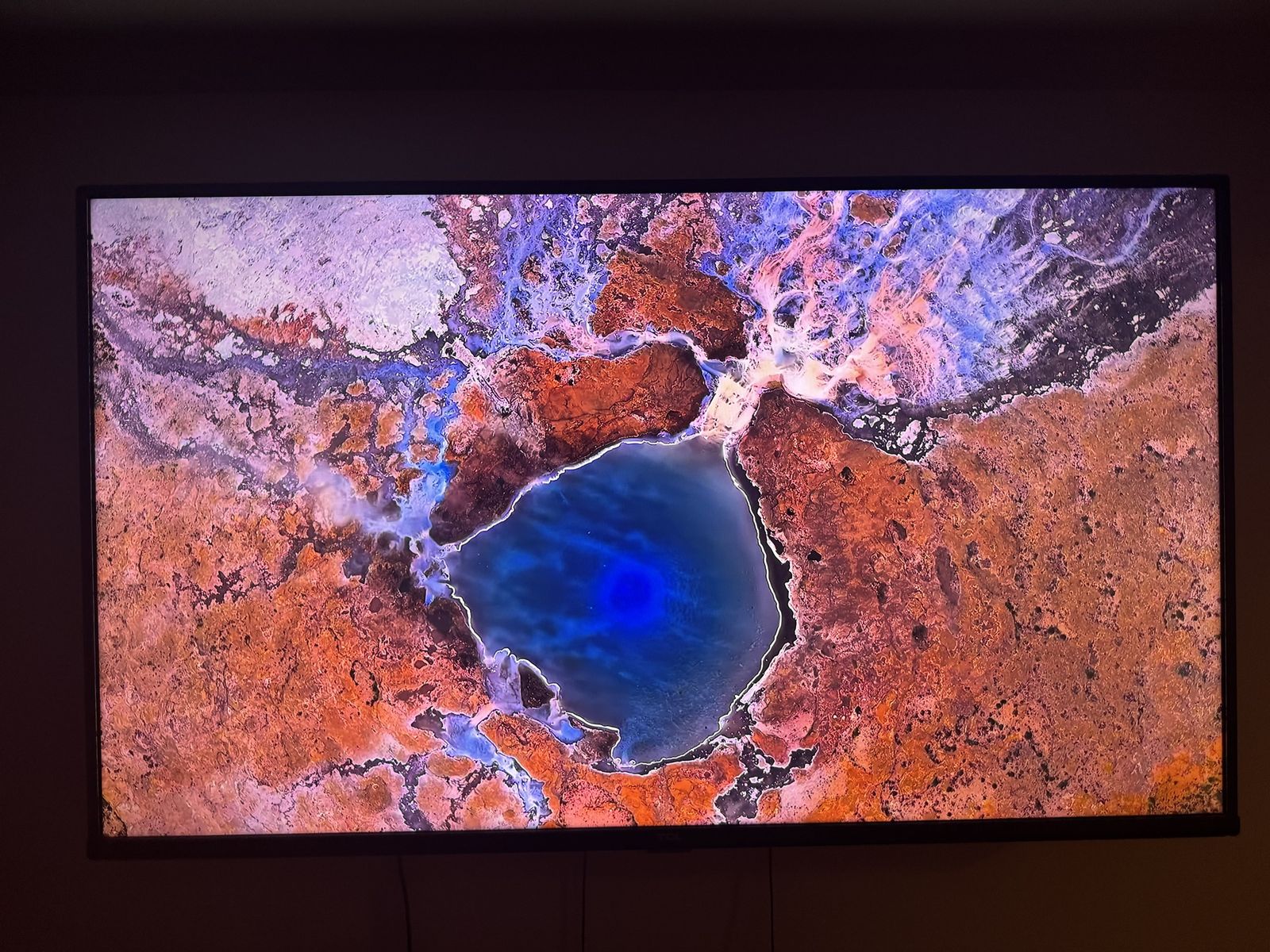 Main image 4
