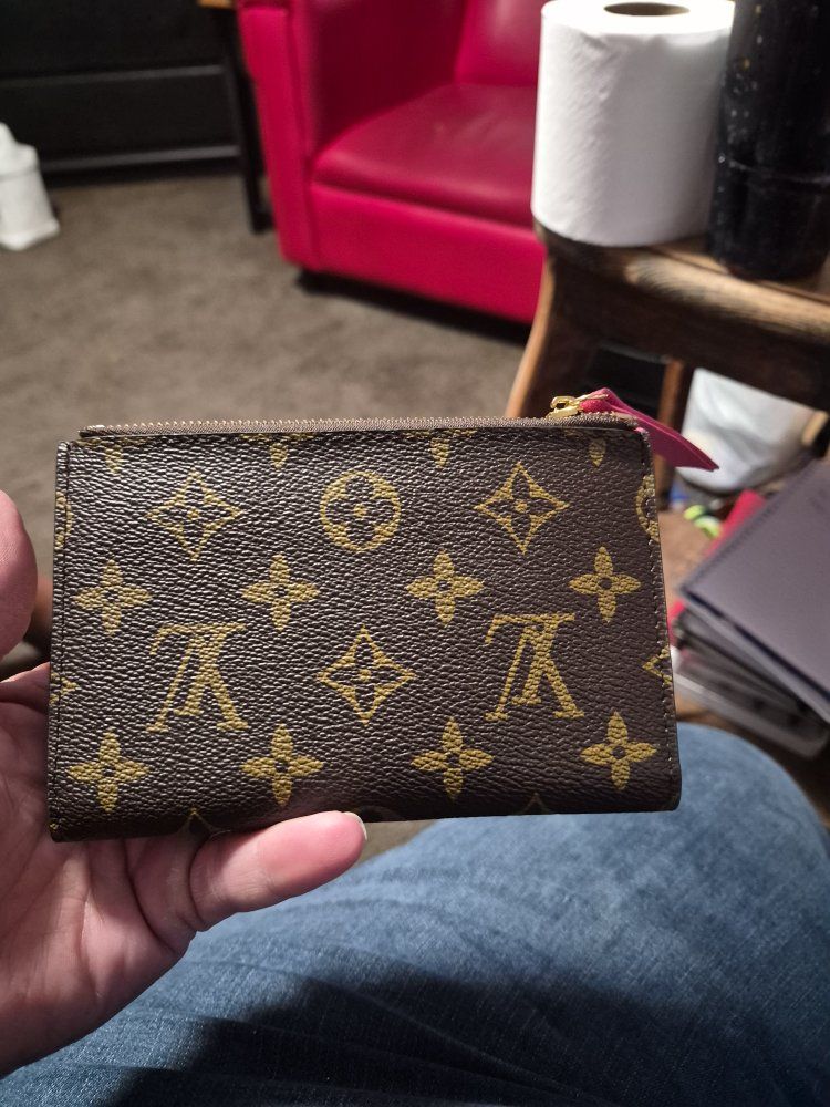Louis Vuitton Inspired Monogram Canvas Wallet with Pink Interior and Zipper