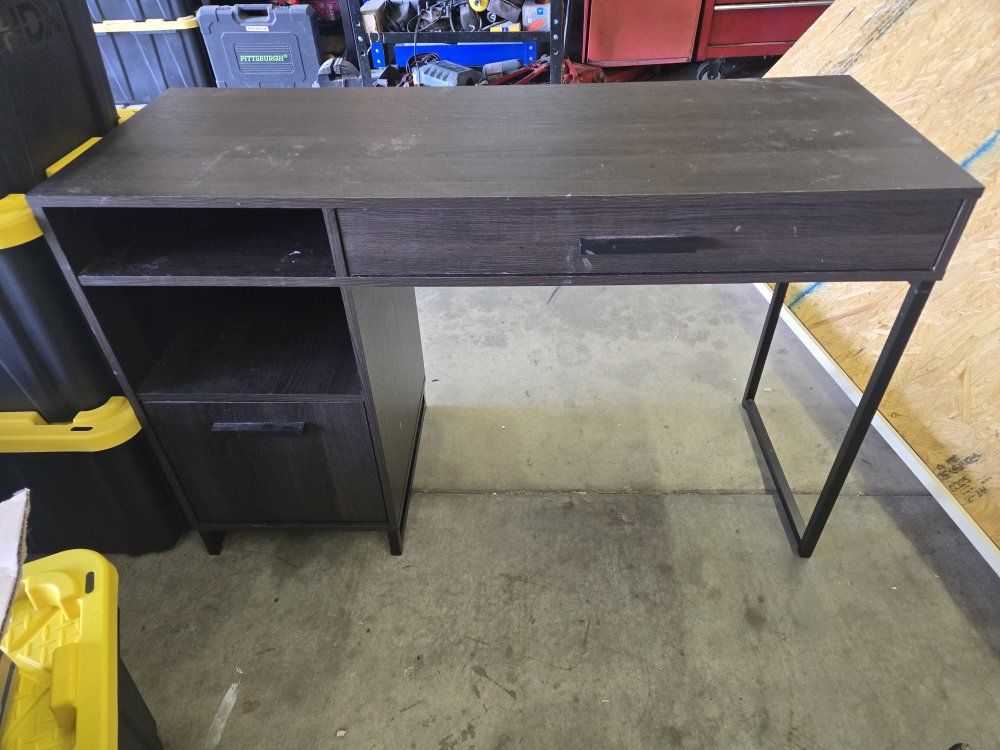 Office desk