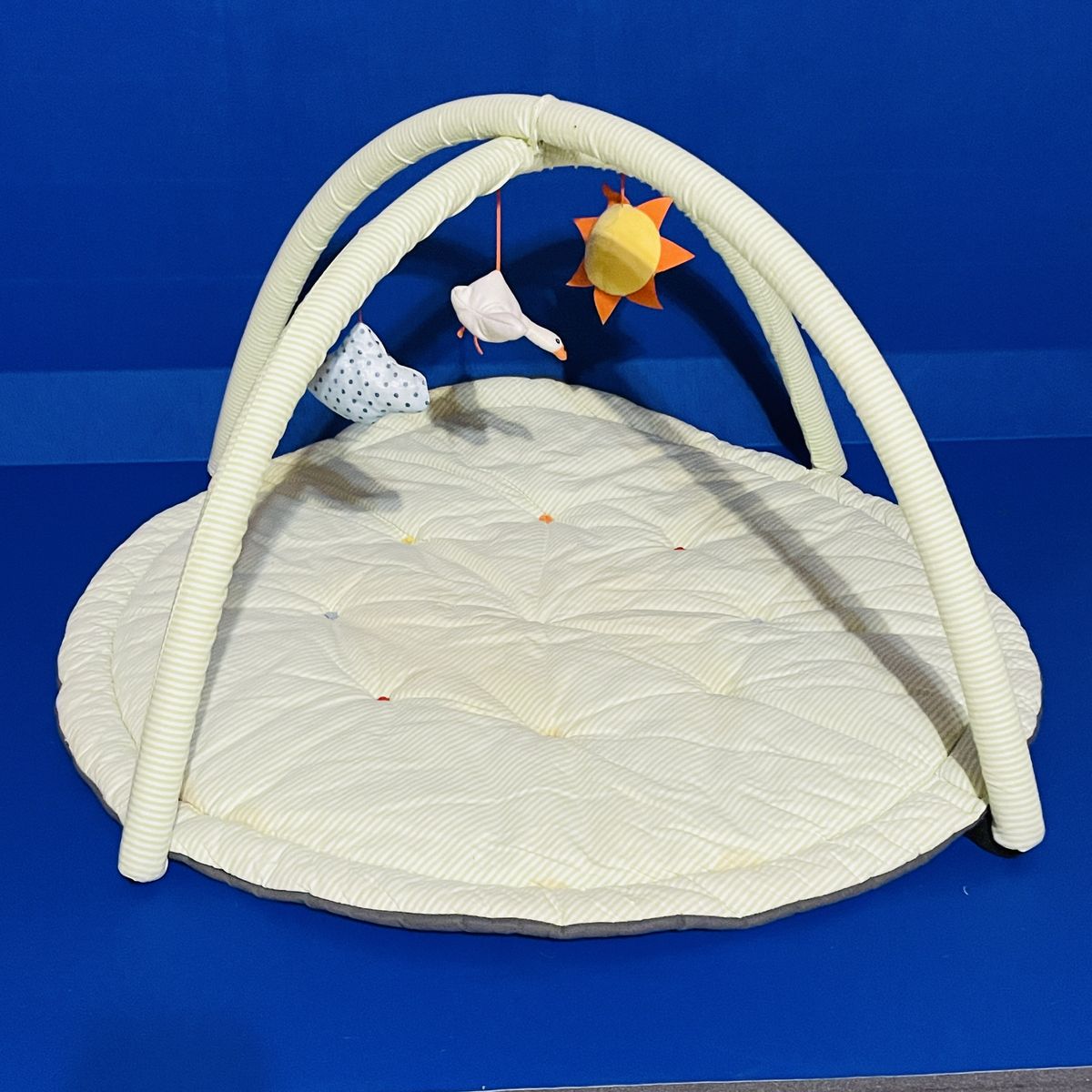 Baby Activity Play Mat with Arches and Hanging Toys
