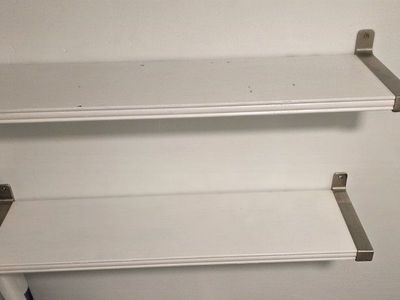 2 book shelves